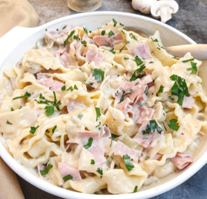 Spaghetti Mushroom, Ham (creamsauce)  
